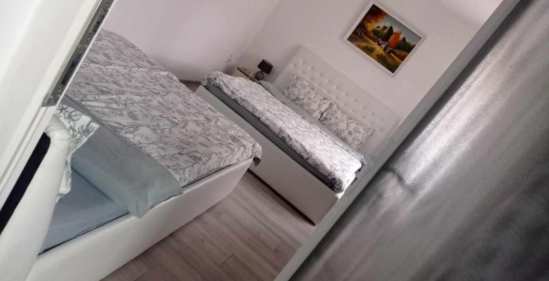 Hotel Casa Rool Turda Zimmer foto